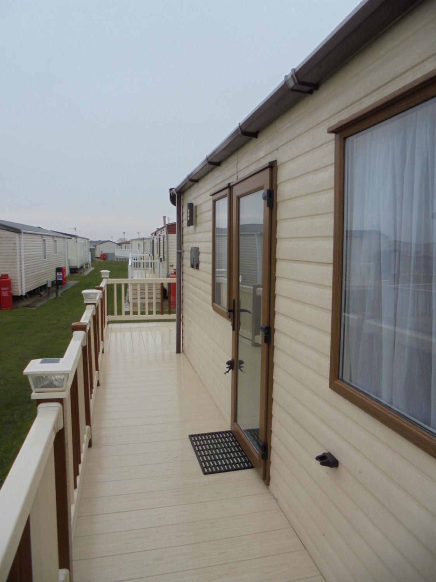 The Grange Ingoldmells: Elan 6 Berth, Central Heated, Wrap Around Decking Εξωτερικό φωτογραφία